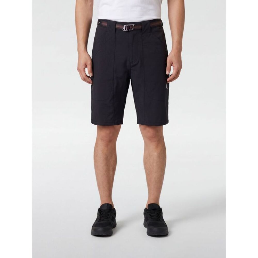 Roa Shorts Men Black